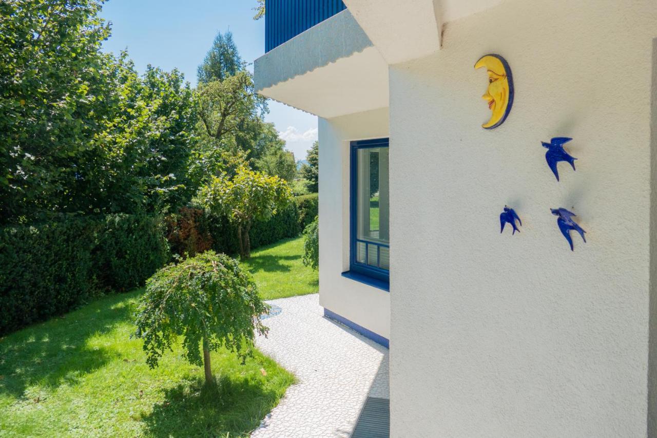 Modrin Apartments Камник Экстерьер фото